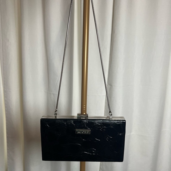 Miche Black Textured Leather Wristlet Clutch Wallet - Picture 1 of 4